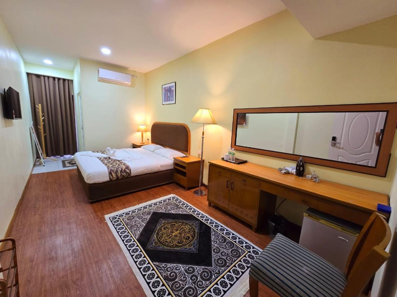 Grand Luxury Hotel Semporna Ngoại thất bức ảnh