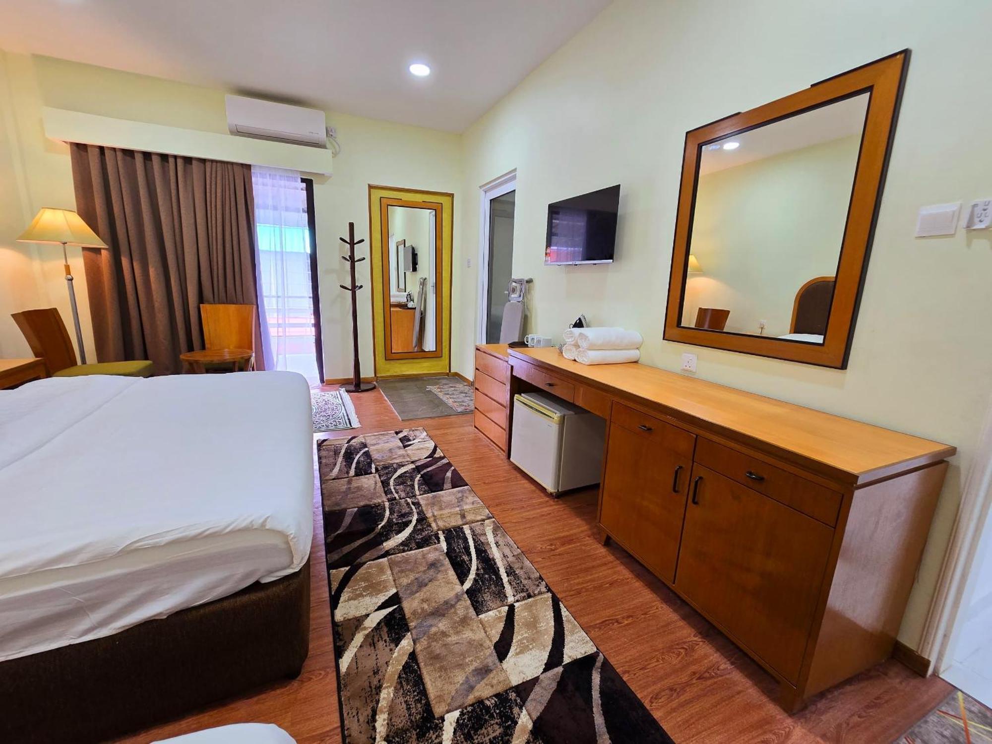 Grand Luxury Hotel Semporna Ngoại thất bức ảnh